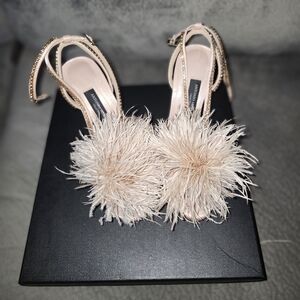 ANTONIO MELANI Feathered Cream Heels